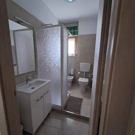 Rossana - Luni Apartment *